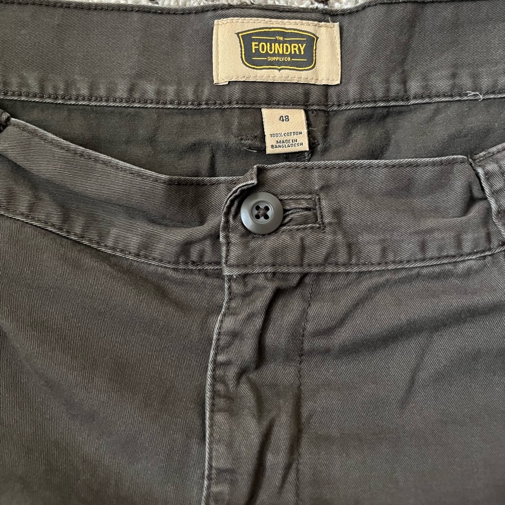 The Foundry Supply Co Cargo Shorts | Waist 48 | Brown | 100% Cotton - Picture 7 of 8